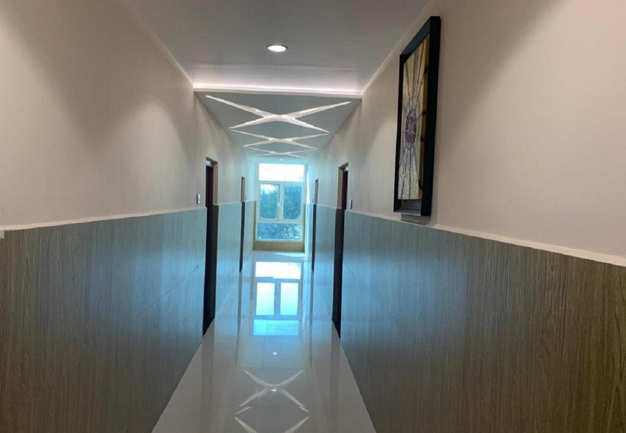 Ganesh Meridian Tiruppattur Ngoại thất bức ảnh